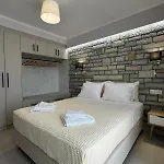 Iris Complex Villa *