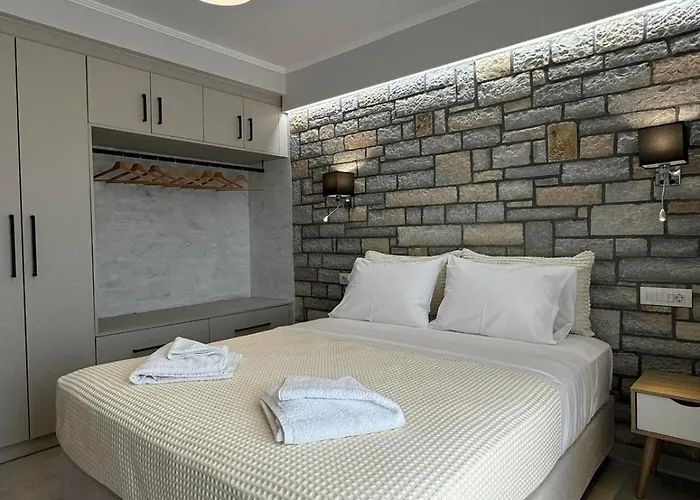 Iris Complex וילה *