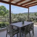 Iris Complex Villa
